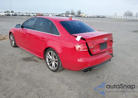 2011 Audi S4 3.0 Premium Plus z USA, uszkodzony, nr VIN WAUBGAFL7BA062582